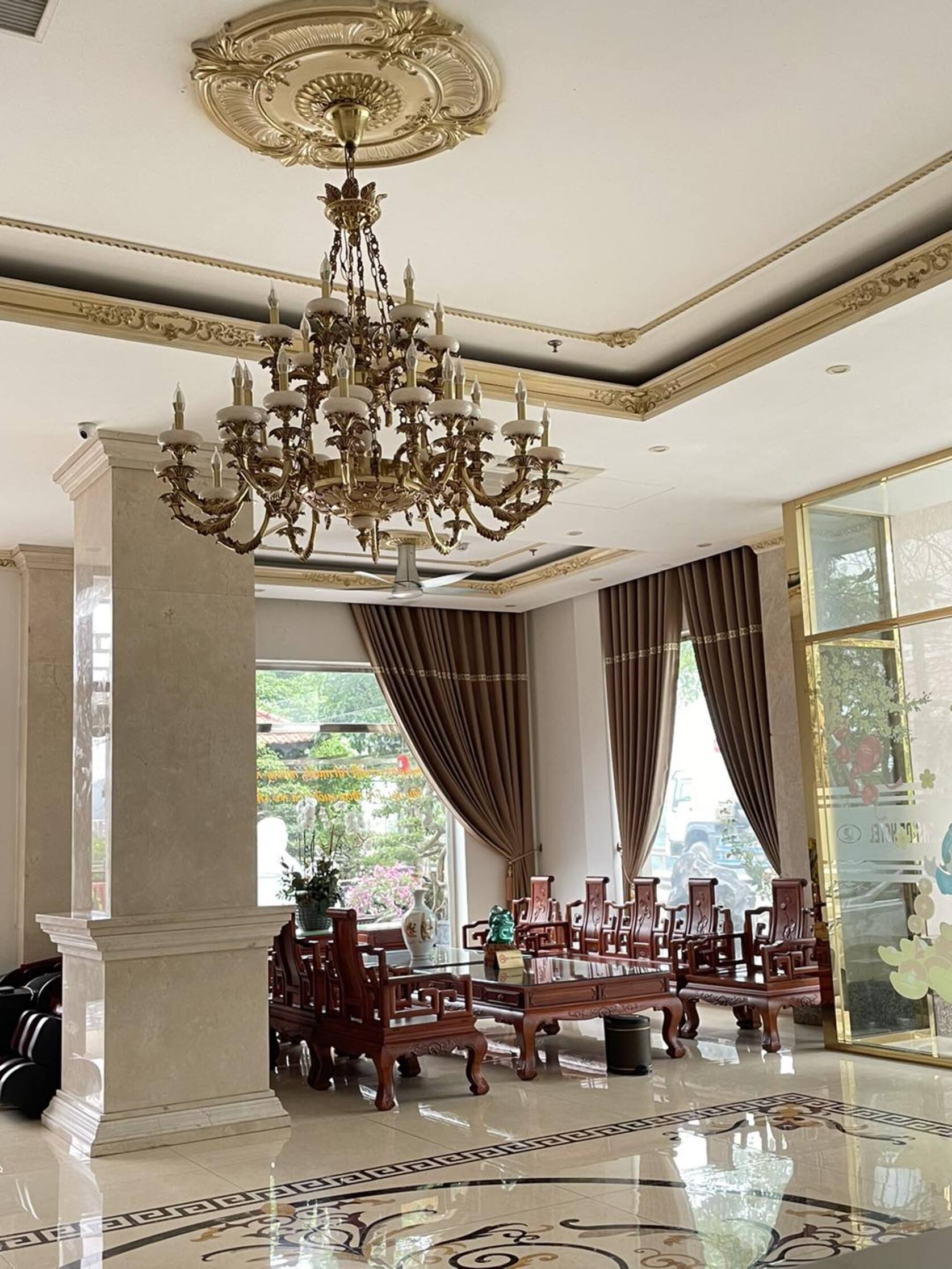 Khách sạn Thái Hoà Riverside — Nghỉ dưỡng nhẹ nhàng bên sông Hiếu