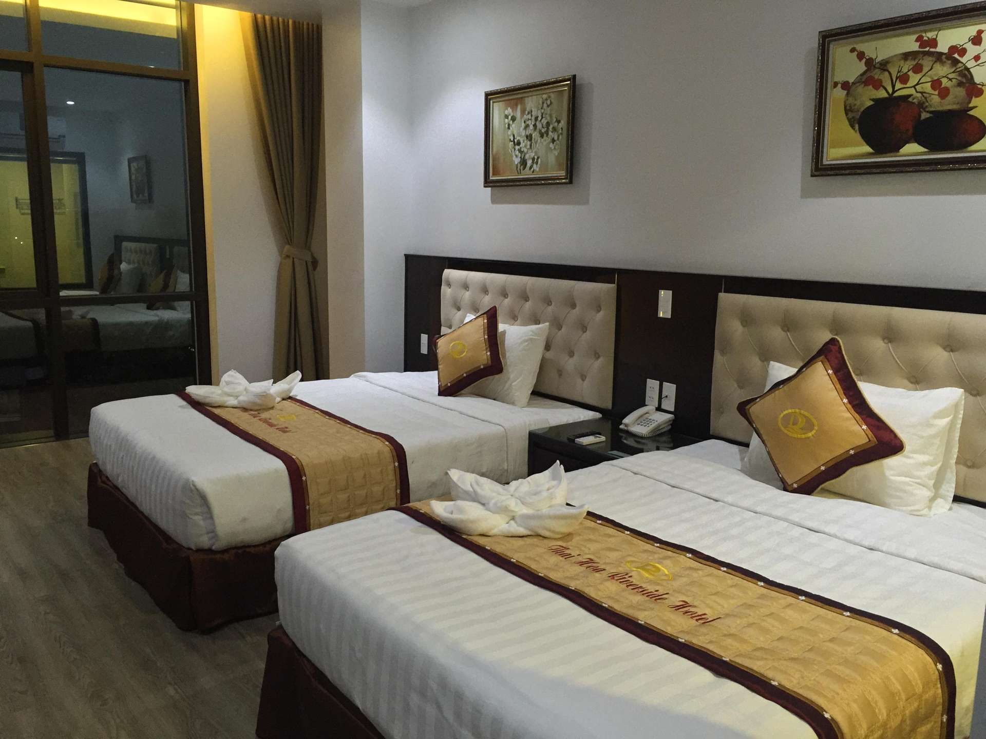 Standard Twin — Khách sạn Thái Hoà Riverside